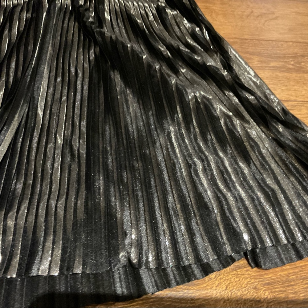 EXPRESS PLEATED SKIRT - Picture 7 of 8